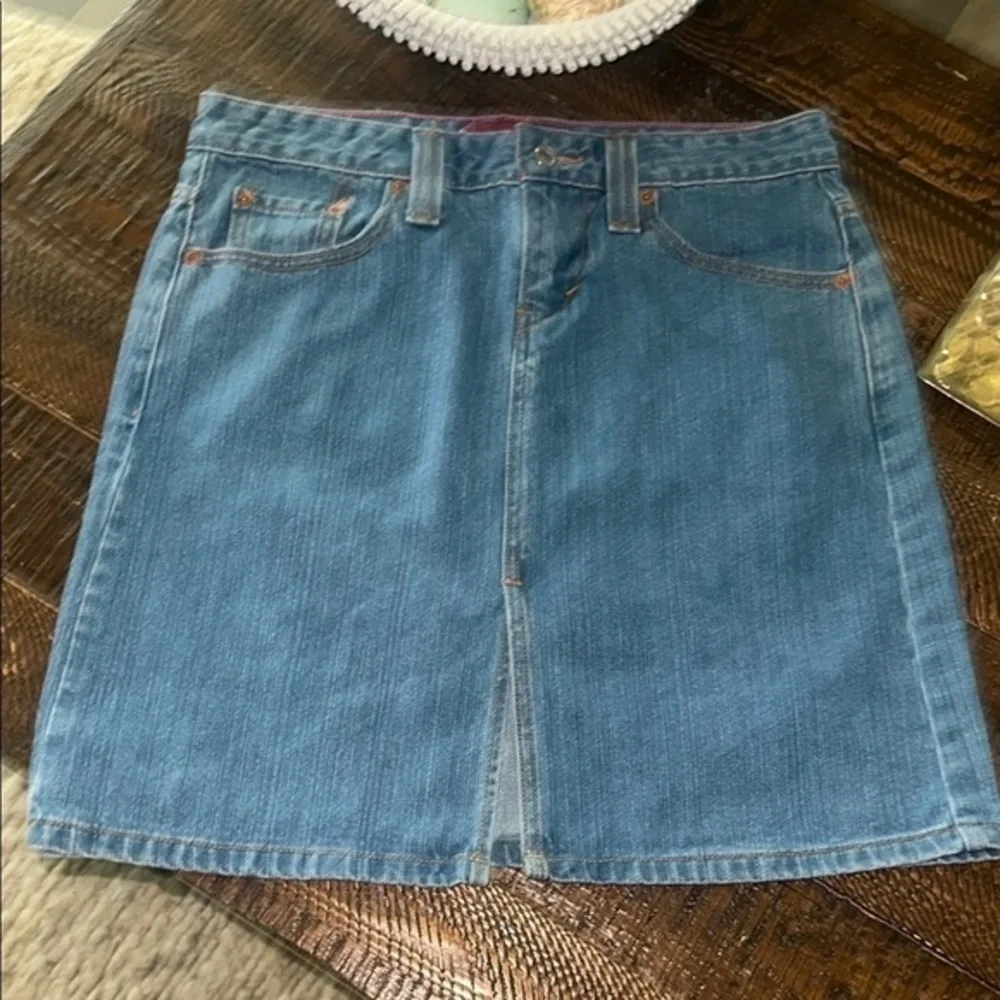 Levi’s 100% cotton natural fibers/ fabric Denim Blue Skirt